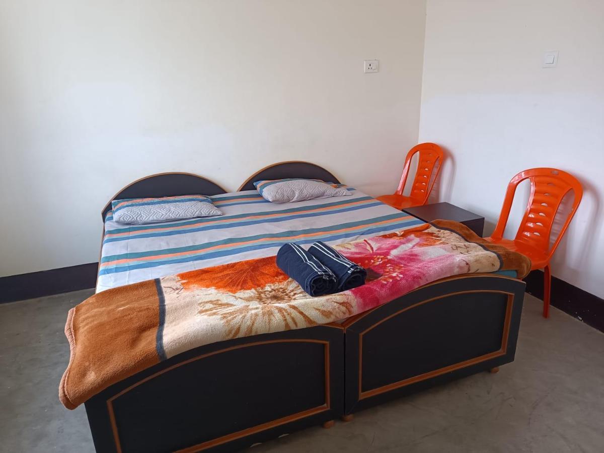 Kamla Guest House Kushinagar Dış mekan fotoğraf