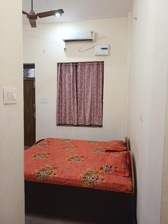 Kamla Guest House Kushinagar Dış mekan fotoğraf
