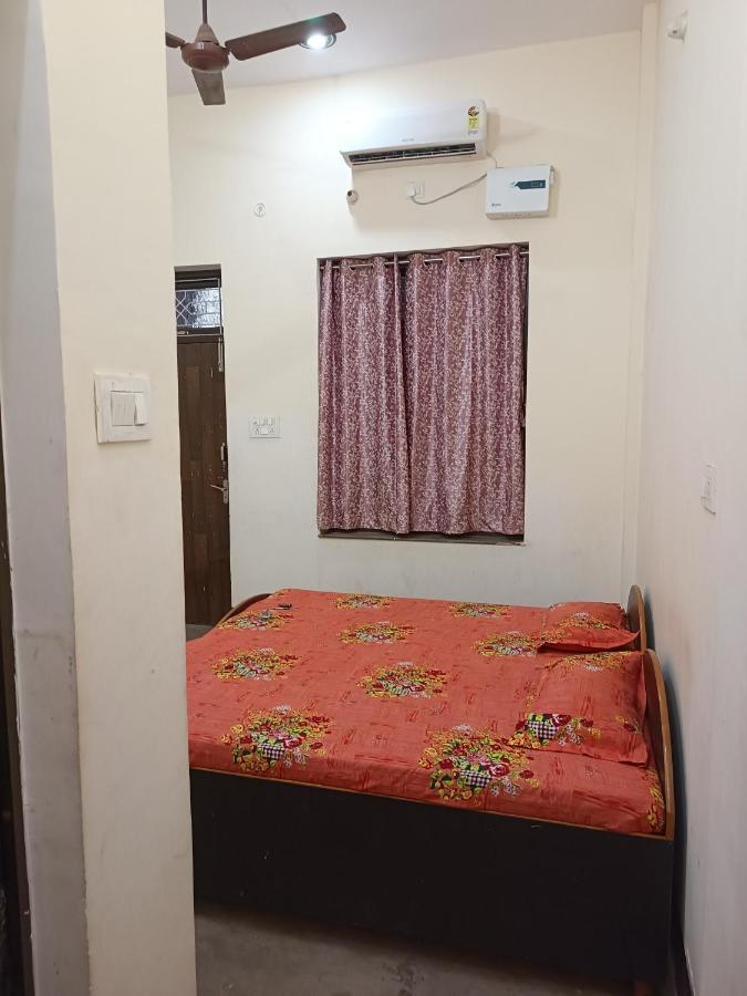 Kamla Guest House Kushinagar Dış mekan fotoğraf